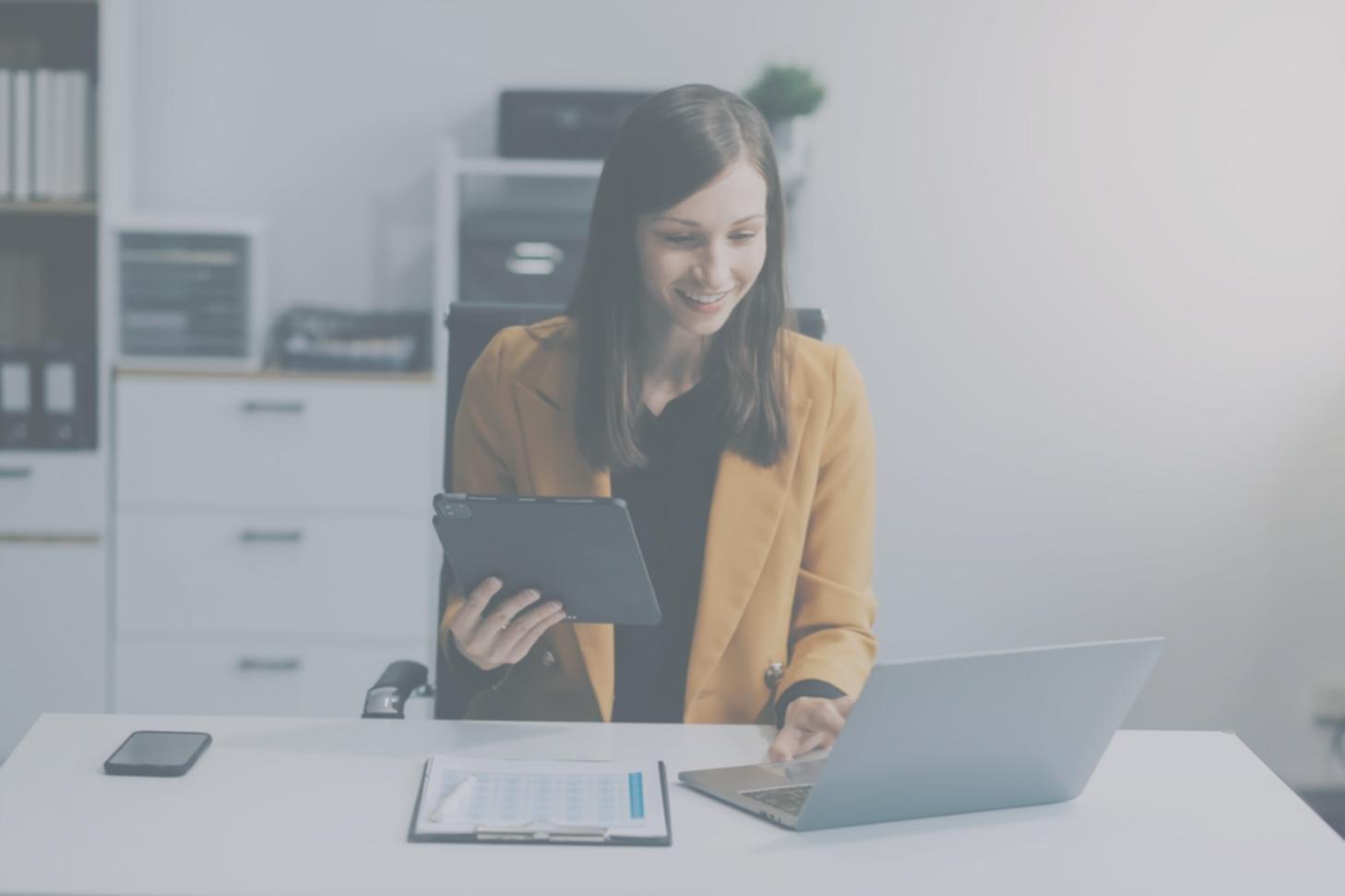 Analyse budgétaire personnalisée lors d'une consultation à notre bureau de Toulon